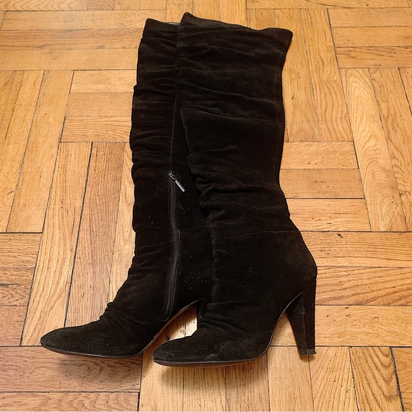 CALVIN KLEIN High Knees Black Suede Heeled Boots - Picture 3 of 9